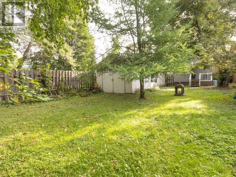 405 John ST - Image 22