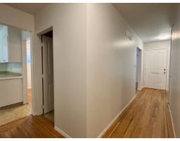 13065 103a Avenue, Surrey, BC V3T1S4 Photo 8