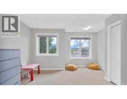 2016, 7451 Falconridge Boulevard Ne, Calgary, AB T3J0Z8 Photo 30