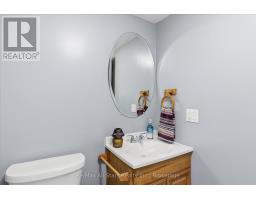 10 Emily Street N, Kawartha Lakes, ON K0L2W0 Photo 31