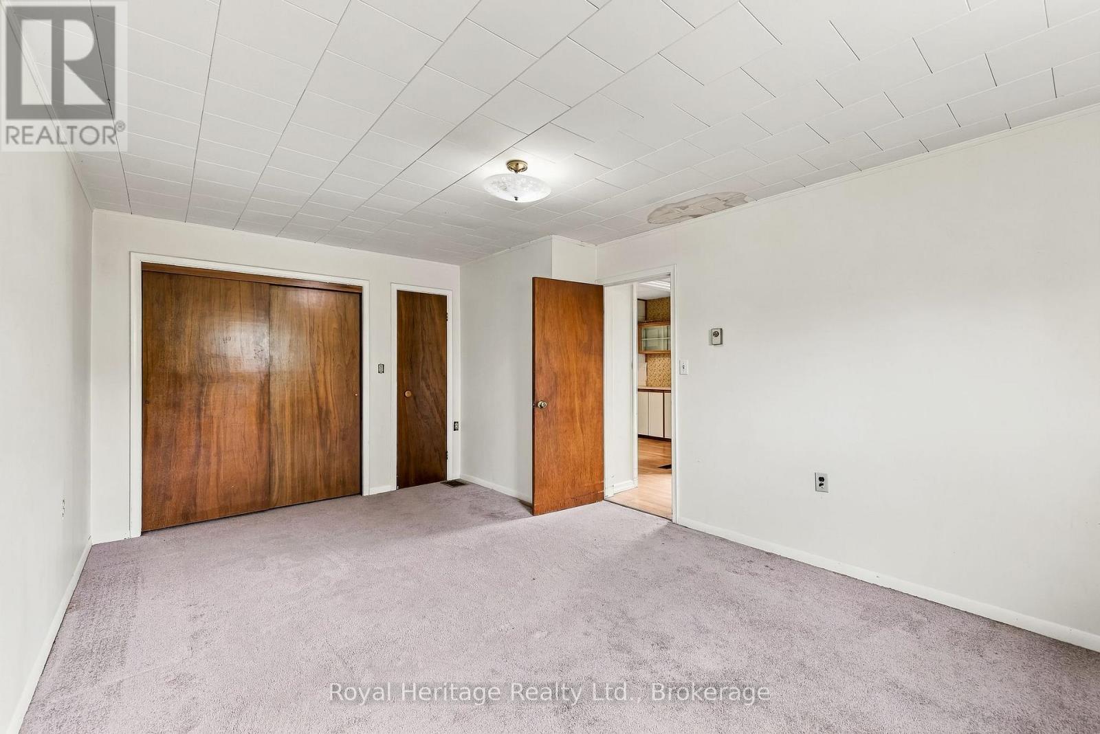 20 GORDON STREET - 13