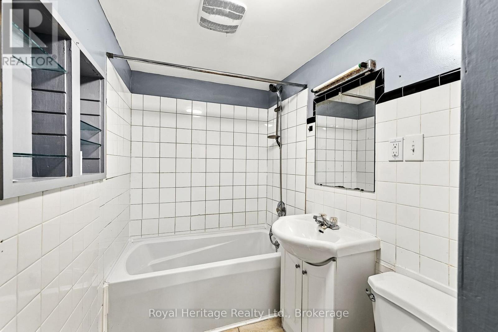 20 GORDON STREET - 36