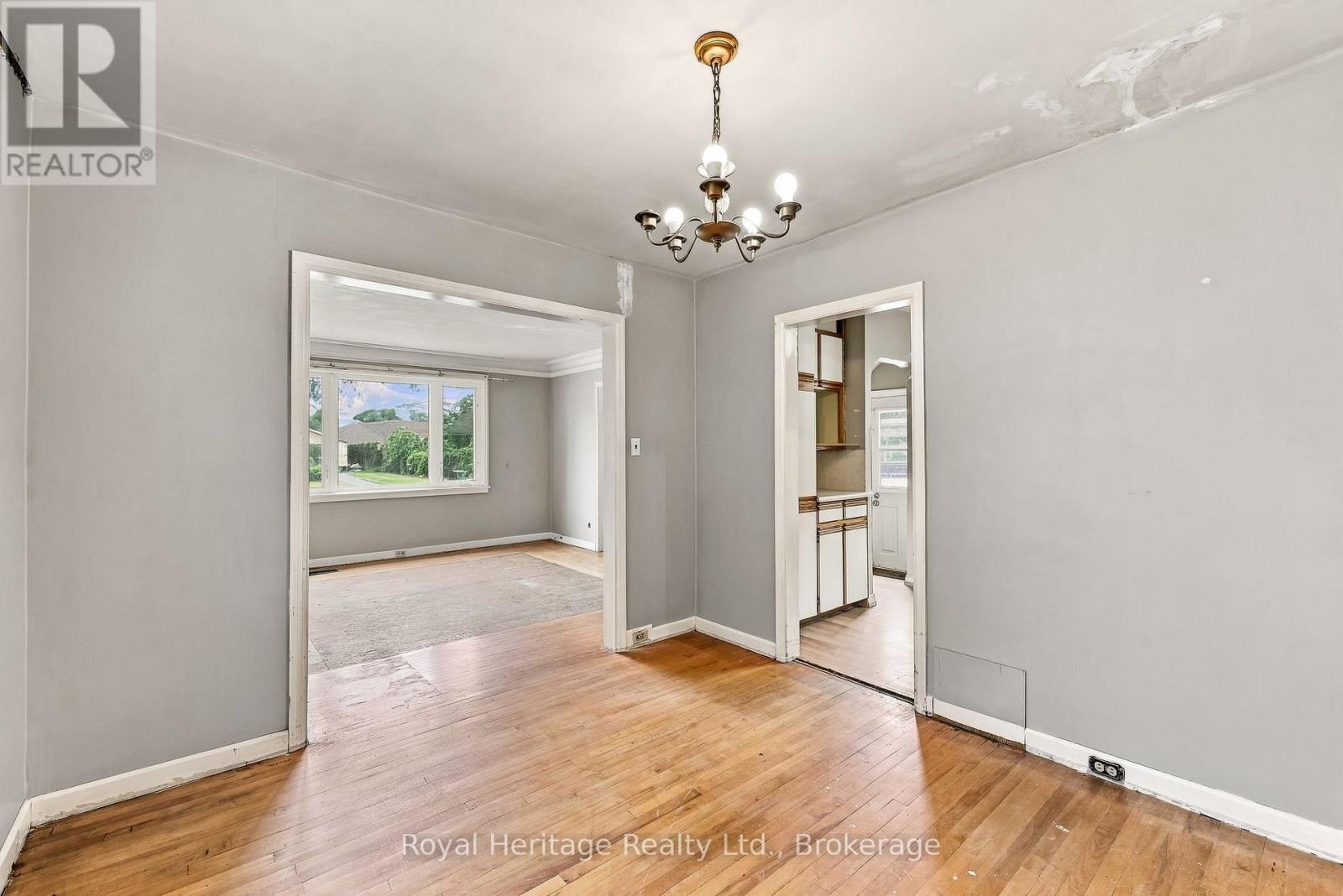 20 GORDON STREET - 5