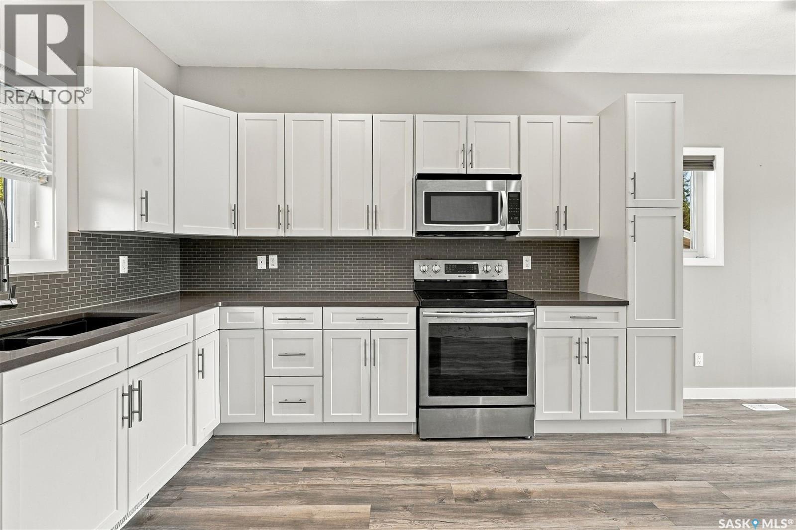 406 3rd STREET, Kenaston — photo 11