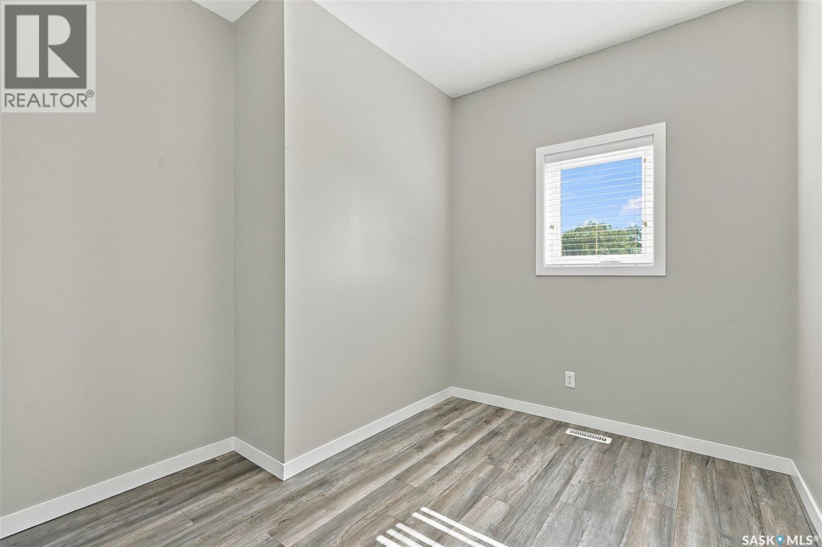 406 3rd STREET, Kenaston — photo 19
