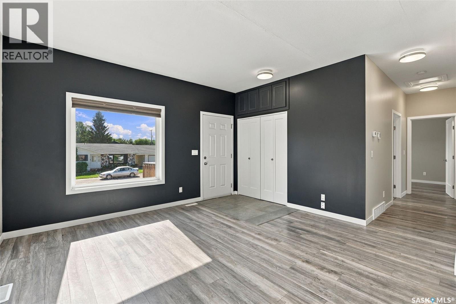 406 3rd STREET, Kenaston — photo 6