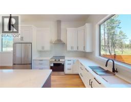 2636 Taynton Trail, Invermere, BC V0A1K6 Photo 20