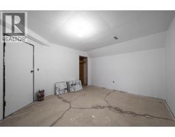 3936 56a Street Close, Camrose, AB T4V4L1 Photo 24