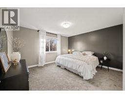 172 McIvor Terrace - photo 27