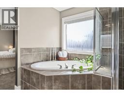 172 McIvor Terrace - photo 31