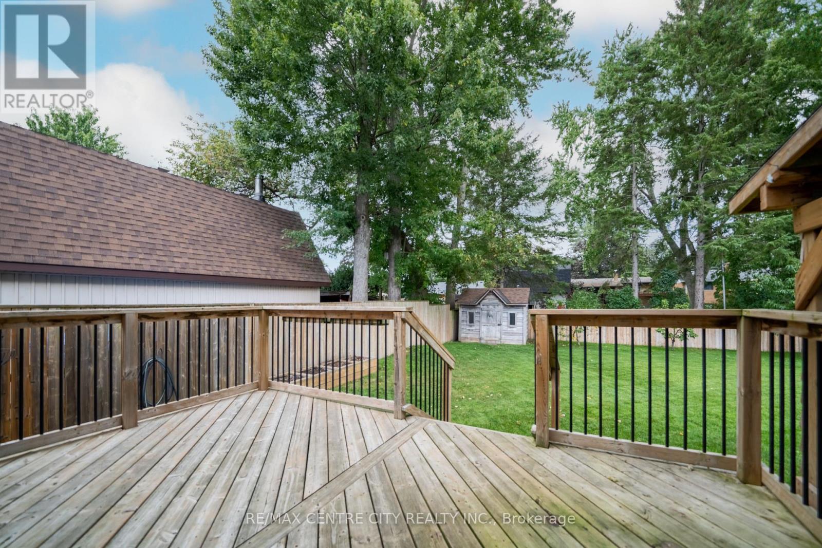 227 BEATTIE STREET - Image 36