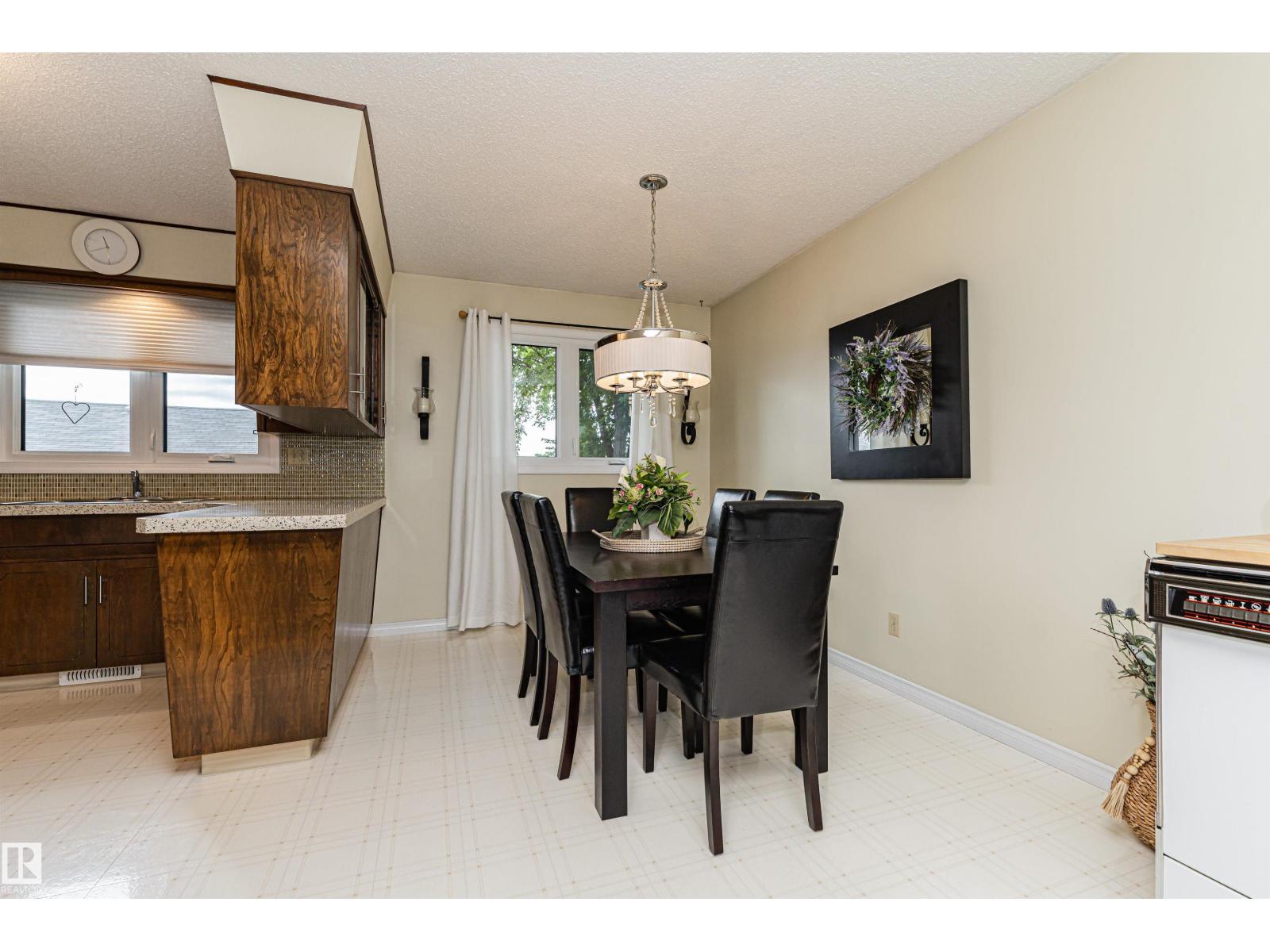 11419 149 AV NW - Image 15