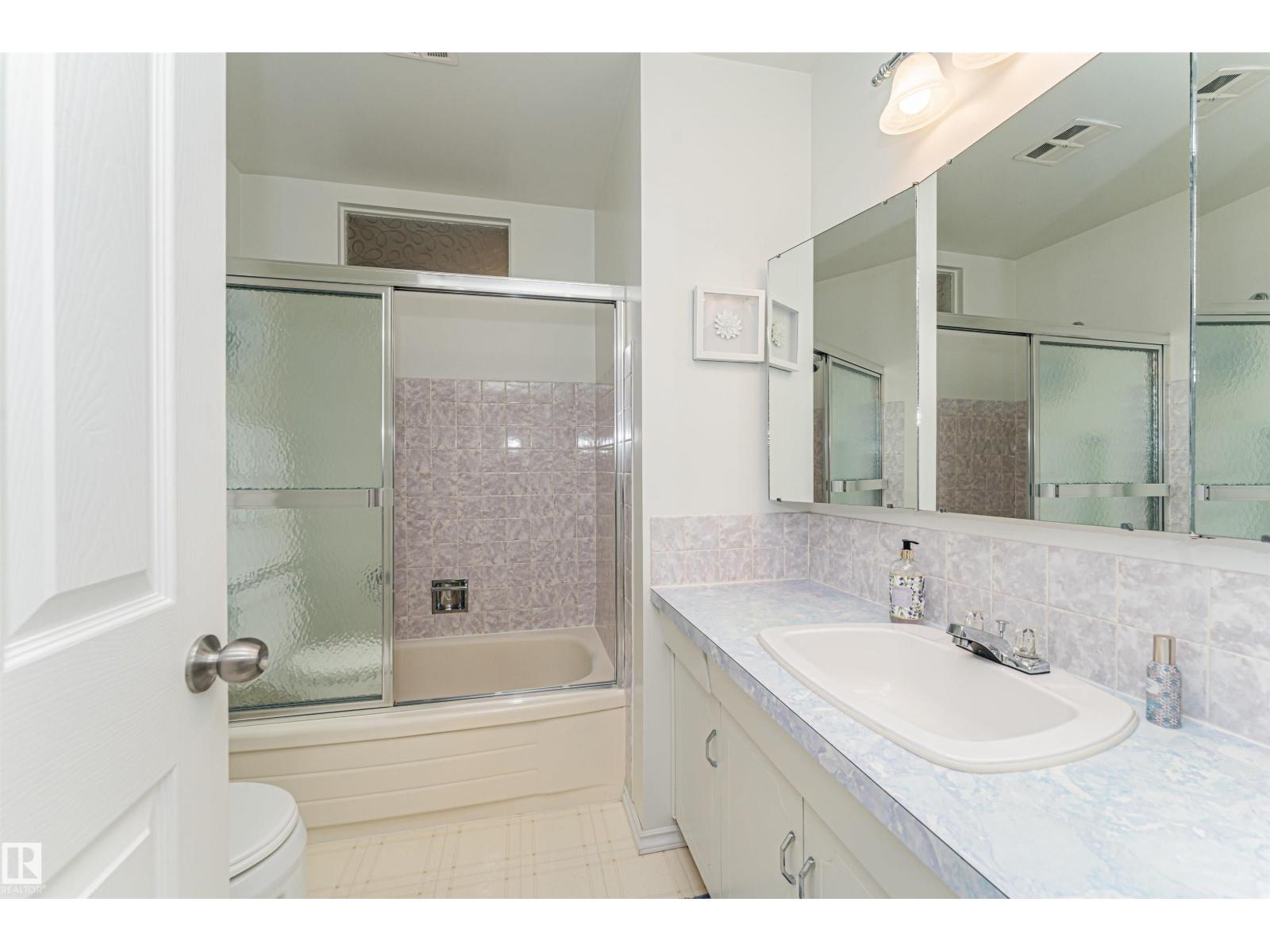 11419 149 AV NW - 23