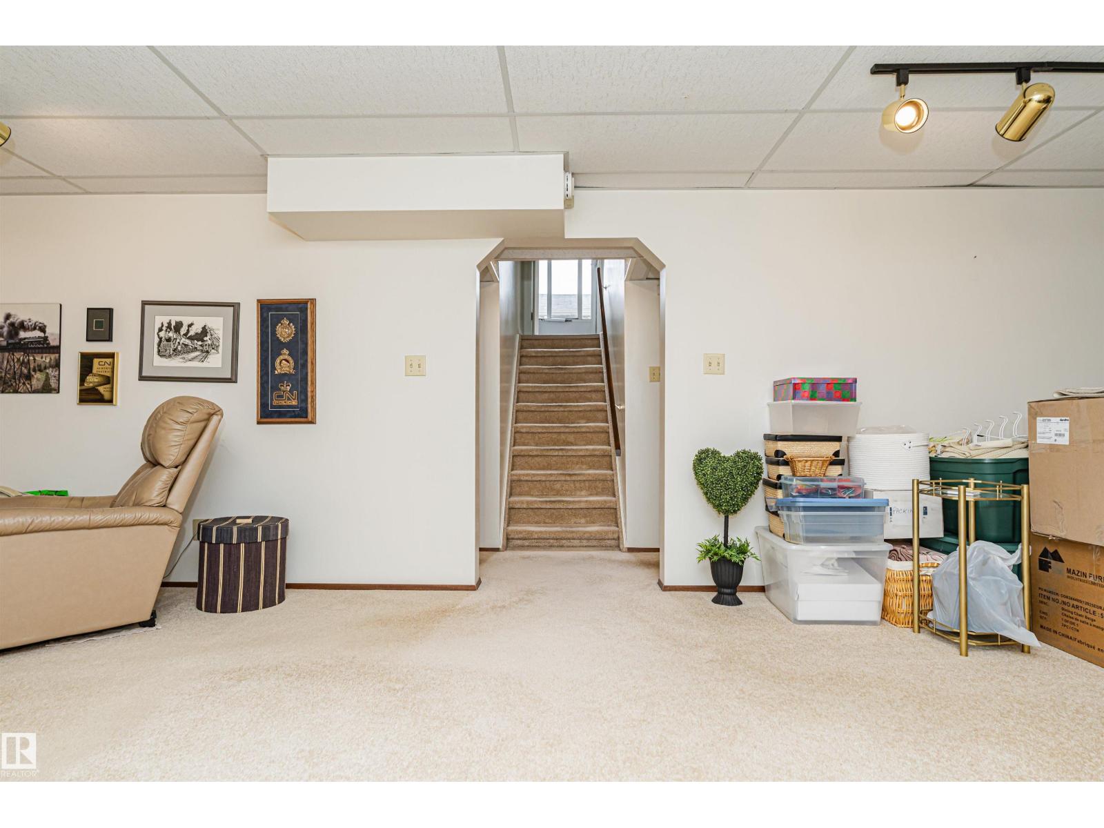 11419 149 AV NW - 25