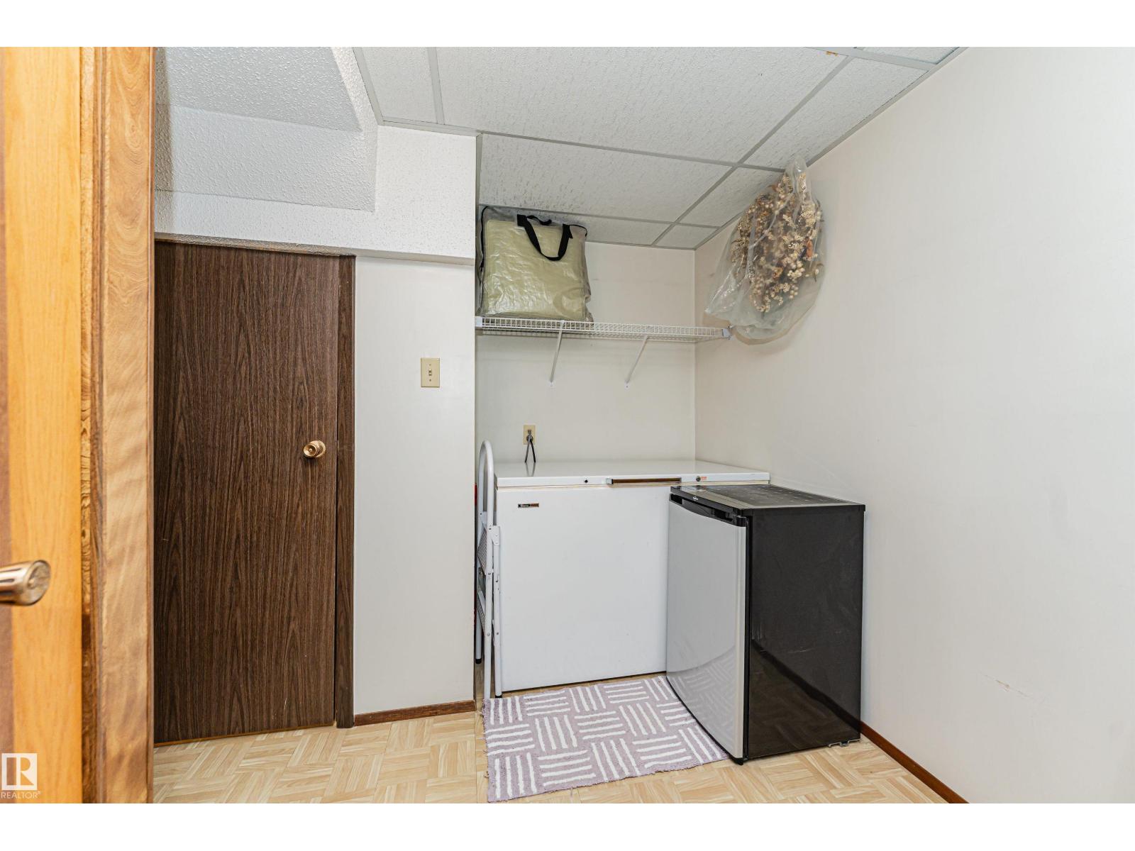 11419 149 AV NW - Image 32