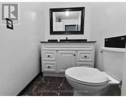 Bathroom - 810 Laforest Road, Timmins, ON P4P7C7 Photo 12