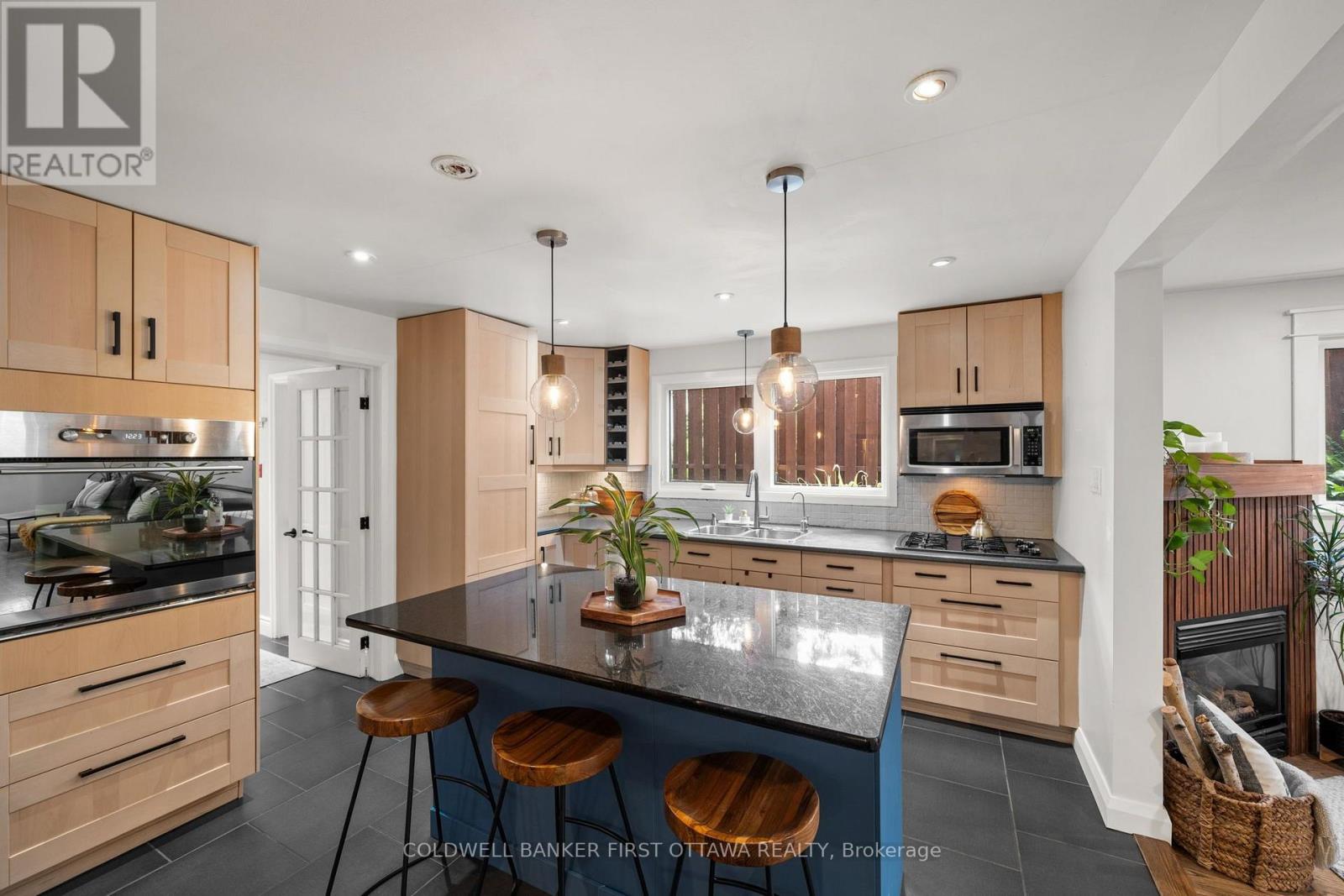 849 MAPLEWOOD AVENUE - Image 15