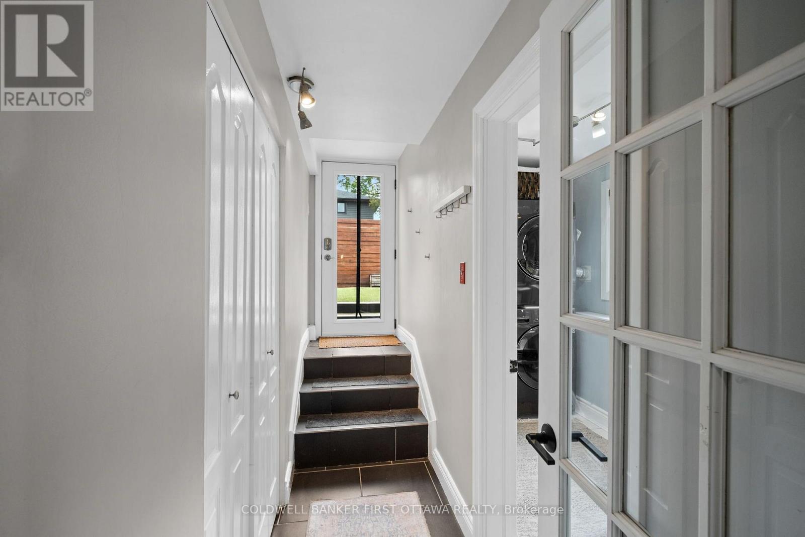 849 MAPLEWOOD AVENUE - Image 17