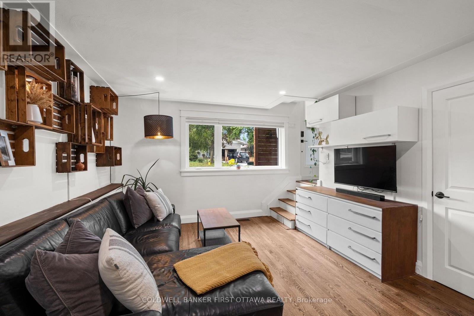 849 MAPLEWOOD AVENUE - Image 7
