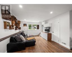 Bathroom - 849 Maplewood Avenue, Ottawa, ON K2B5V4 Photo 6