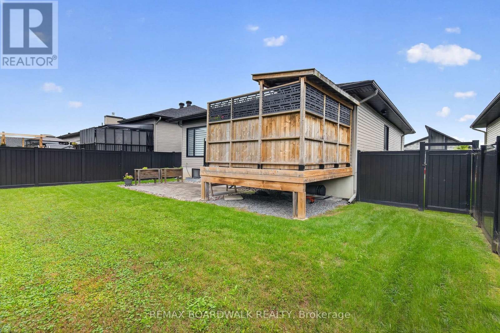 293 NATURE STREET - Image 44