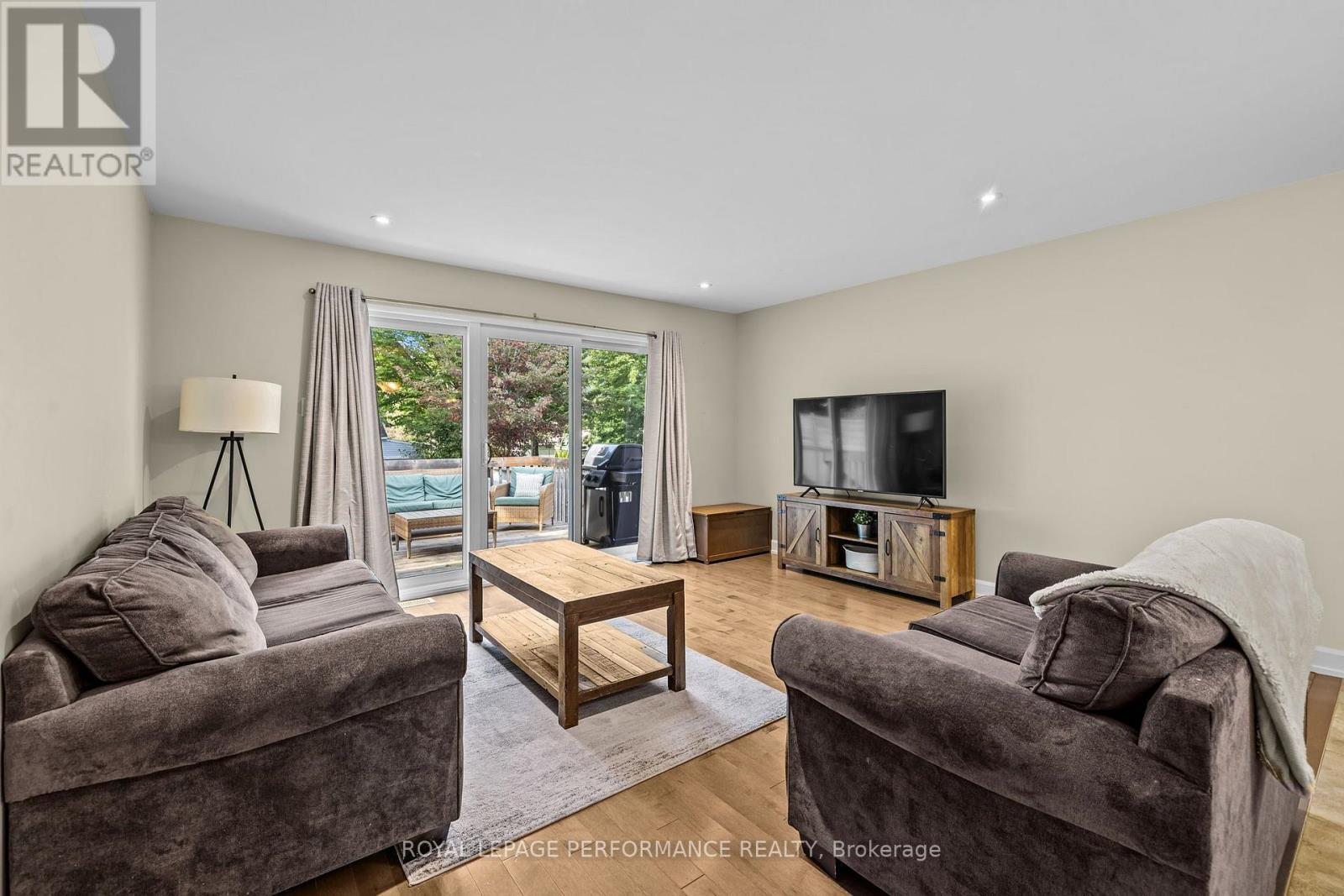 10 Bourque Street