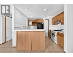 244 Los Alamos Place NE - photo 3