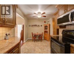 Living room - 83 Evelyn Street, Brantford, ON N3R3H2 Photo 9