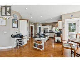 85 Mt Douglas Circle SE - photo 7