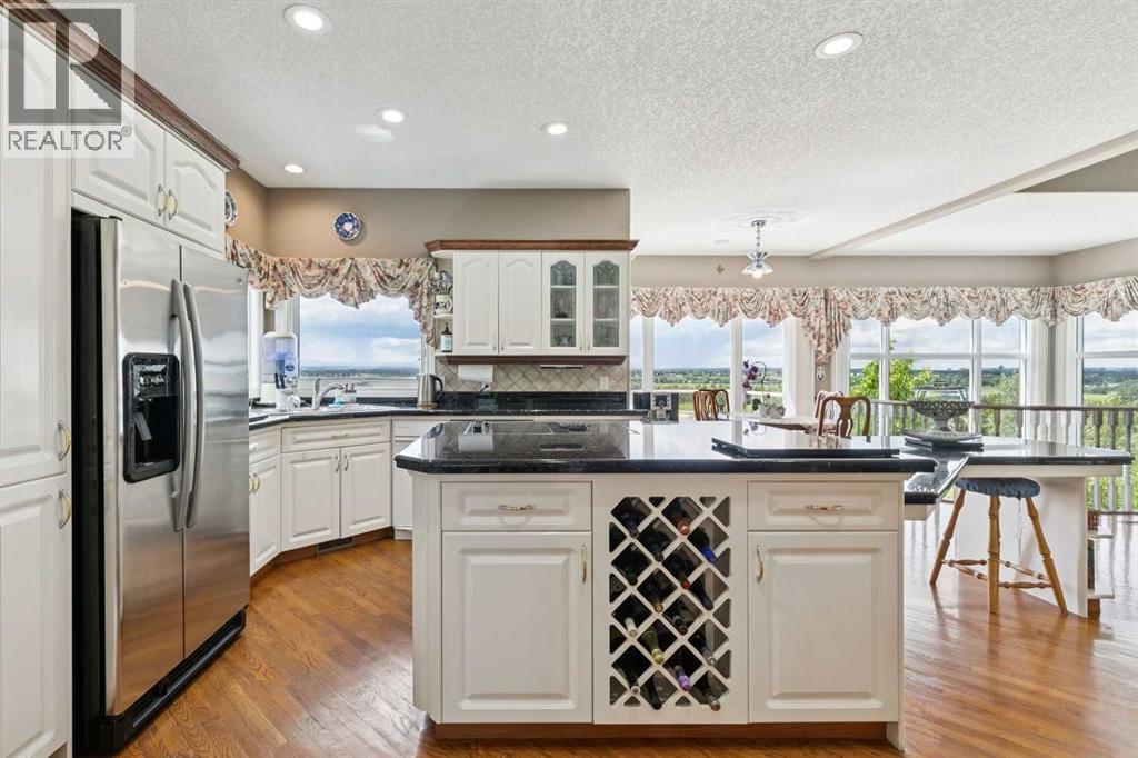 85 Mt Douglas Circle SE, Calgary, Alberta, T2Z3P3 — thumbnail 11