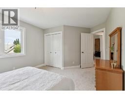 85 Mt Douglas Circle SE - photo 31