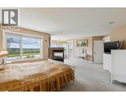 85 Mt Douglas Circle SE - photo 22