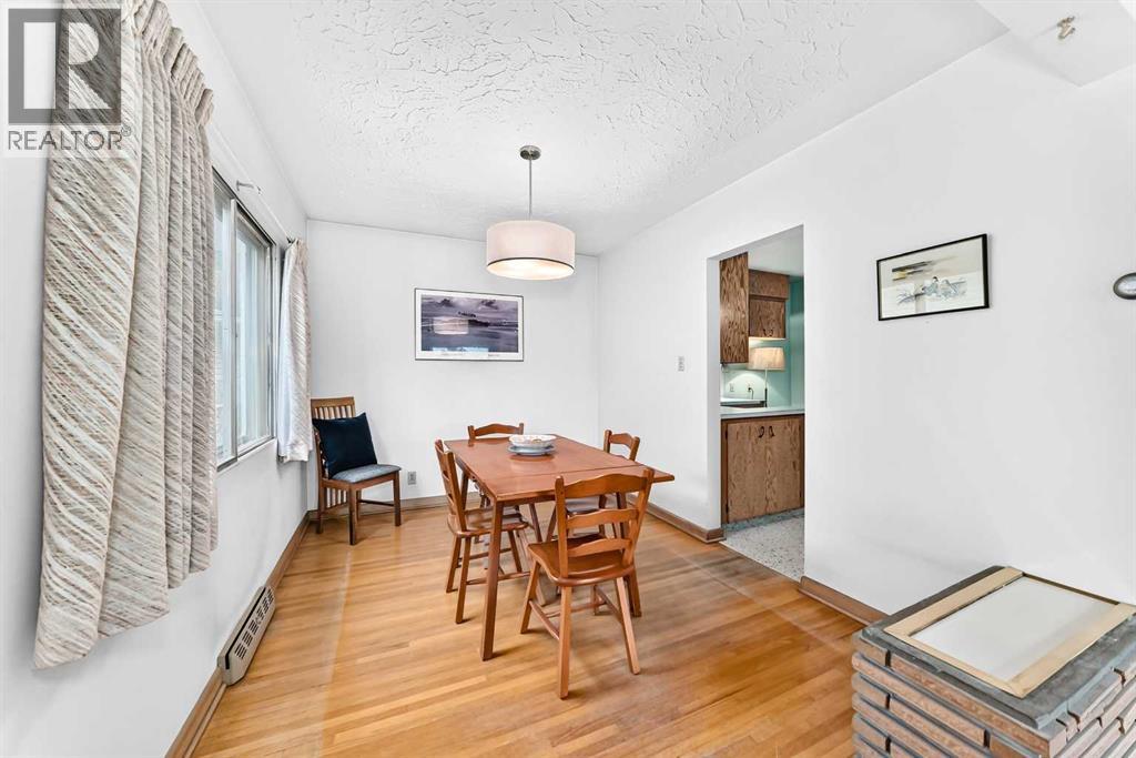 14 Carnarvon Way NW - photo 10