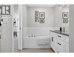 44 Magnolia Heights Se, Calgary, AB T3M2Z7 Photo 24