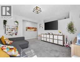 4pc Bathroom - 44 Magnolia Heights Se, Calgary, AB T3M2Z7 Photo 18