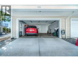 1301 11295 Pazarena Place, Maple Ridge, BC V2X4K9 Photo 23
