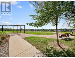 100 Magpie Way, Whitby, ON L1N0K5 Photo 43