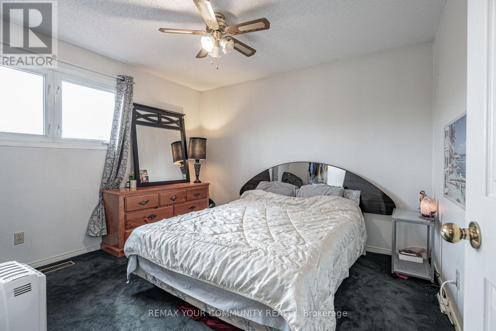 1801 FORESTVIEW DRIVE - 22