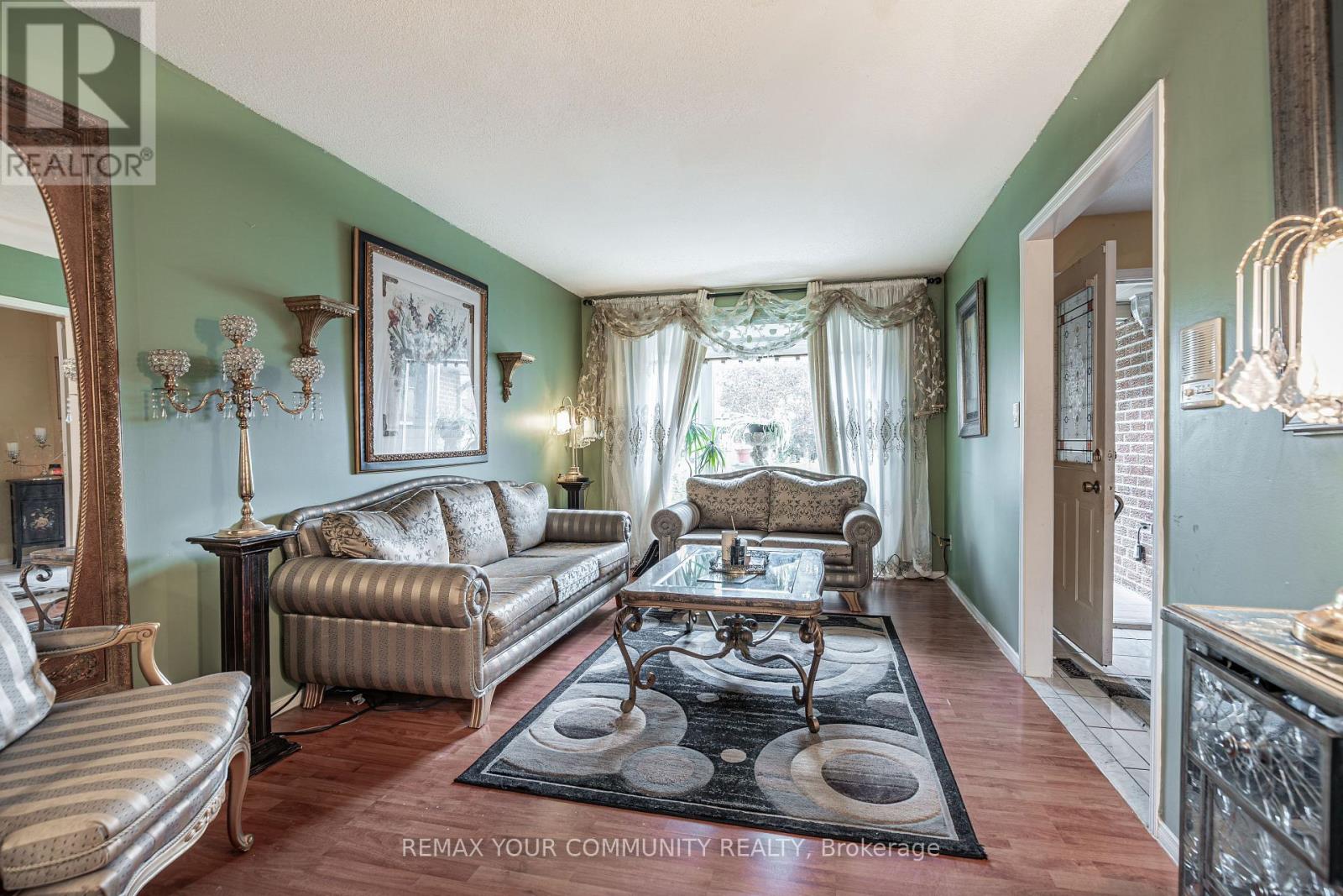 1801 FORESTVIEW DRIVE - 4