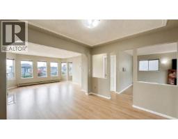 26 Ranelagh Avenue, Burnaby, BC V5B3N3 Photo 14