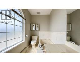 26 Ranelagh Avenue, Burnaby, BC V5B3N3 Photo 27