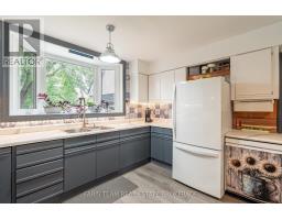 Kitchen - 3400 Baldwick Lane, Springwater, ON L0M1T2 Photo 12
