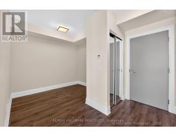 711 - 2 Old Mill Drive, Toronto, ON M6S0A2 Photo 7