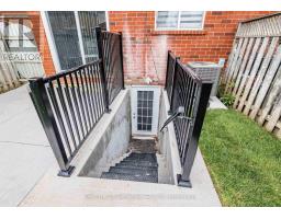 Basement - 7 Dunlop Court, Brampton, ON L6X4Z8 Photo 8