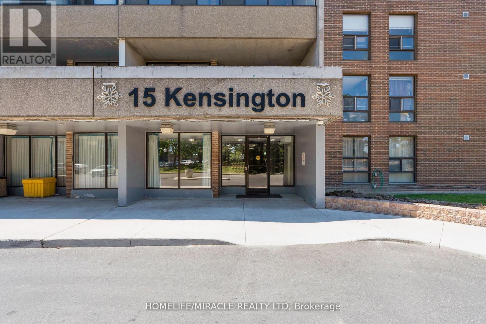 Photo of 907 - 15 KENSINGTON ROAD