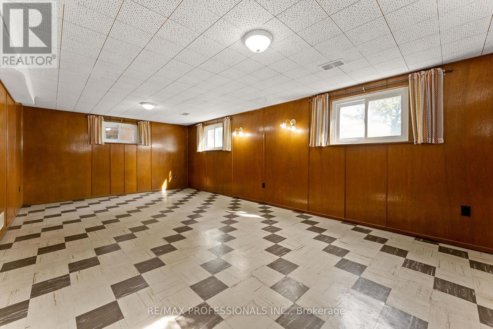 9 CONEY ROAD - 20
