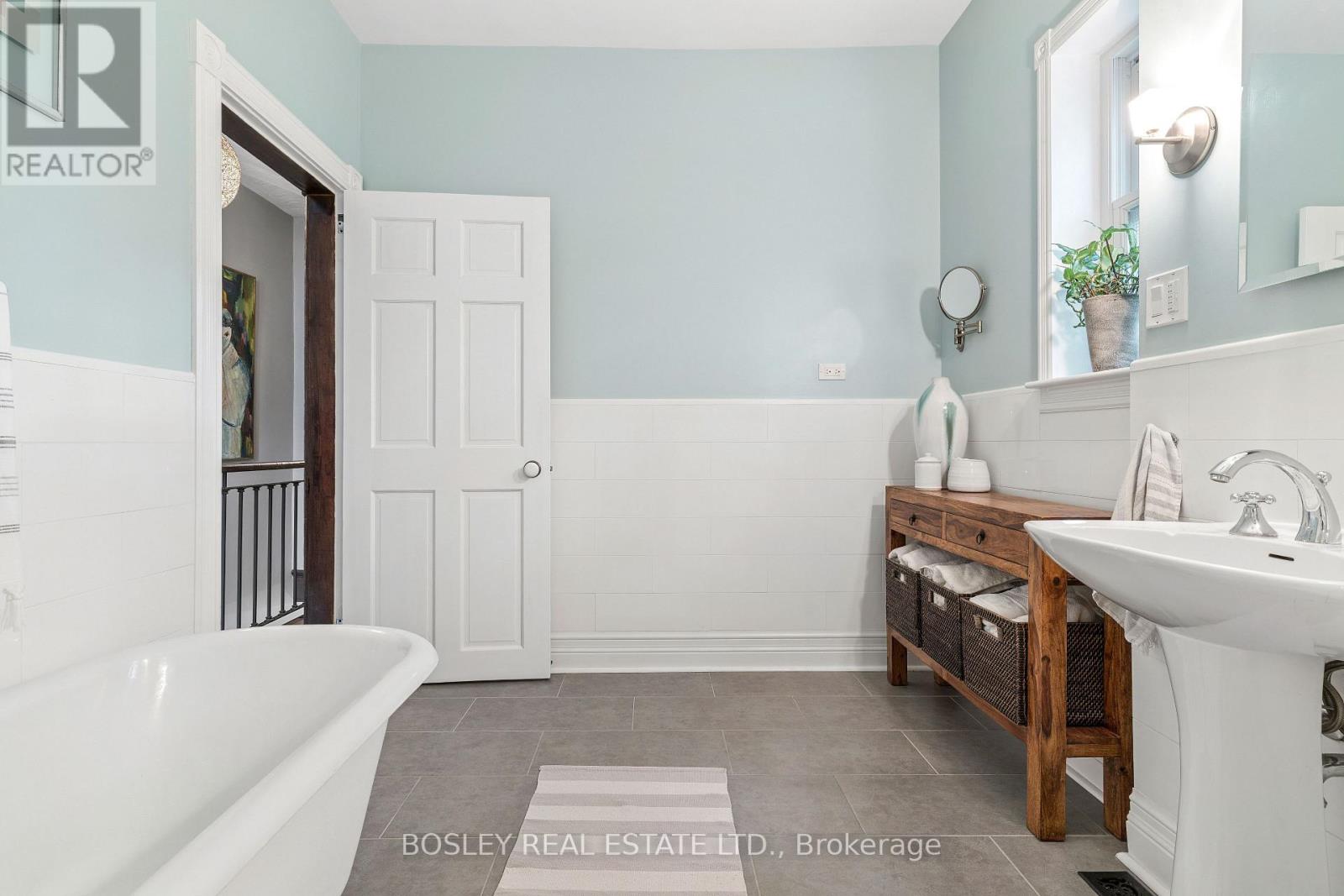 62 PEARSON AVENUE - 21