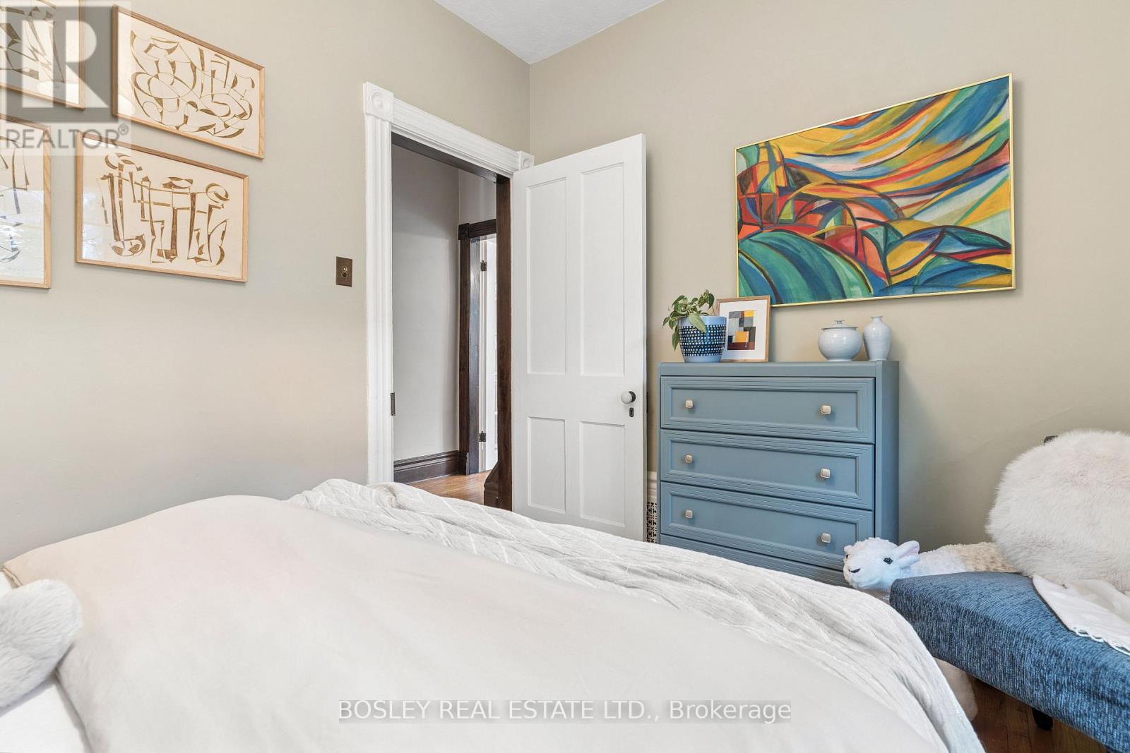 62 PEARSON AVENUE - 26