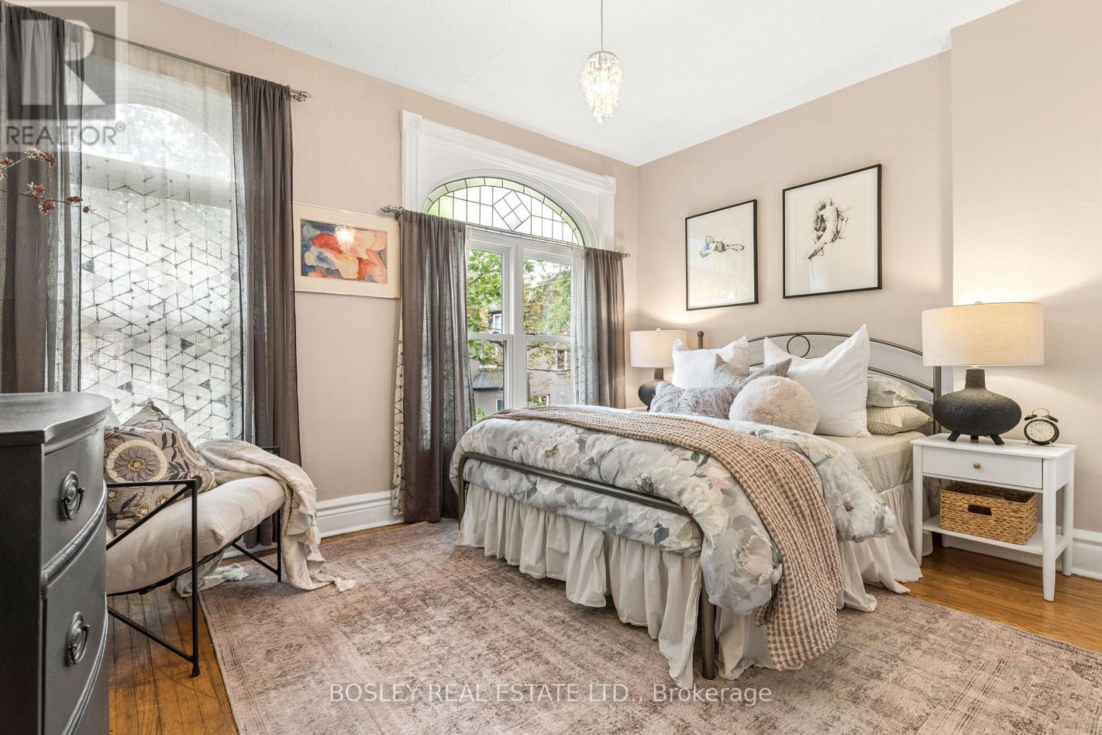 62 PEARSON AVENUE - Image 27