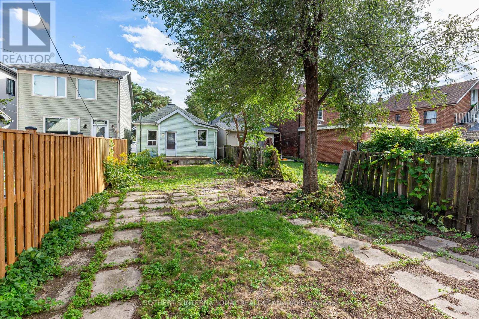 Photo of 14 MARSHALL BOULEVARD